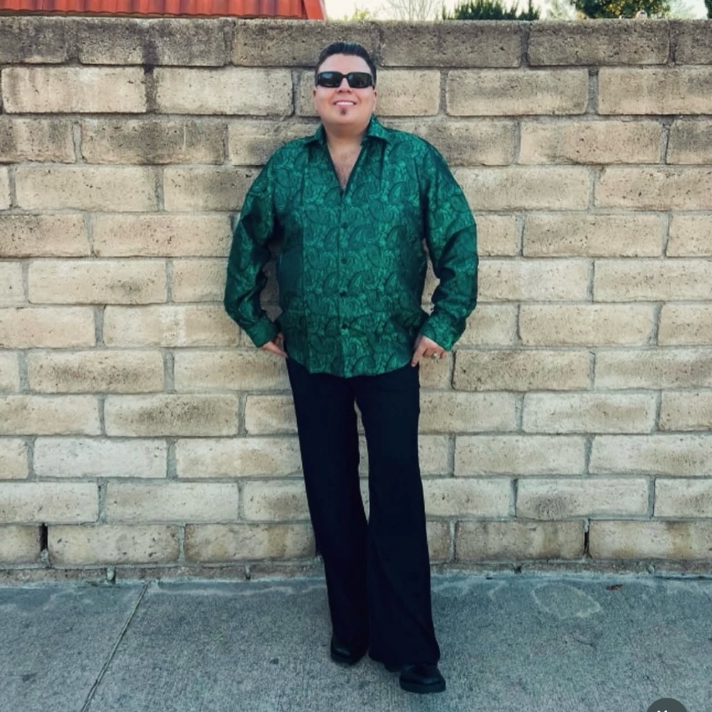 Meet your Posher, Jonathan